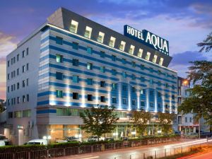 Aqua Hotel