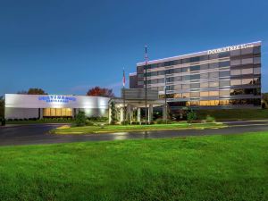 DoubleTree by Hilton Winston Salem - University