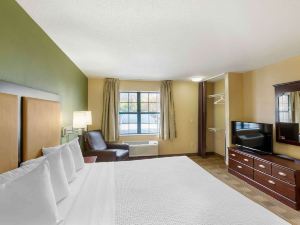 Extended Stay America Select Suites - Milwaukee - Waukesha