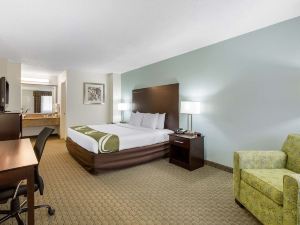 Quality Inn Clute Freeport