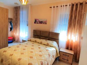 Big Apartment by the Sea in Durres