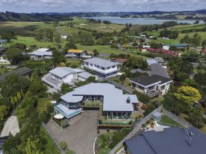 Tahi Lodge - Matakana Coast