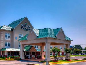 Country Inn & Suites by Radisson, Chester, VA