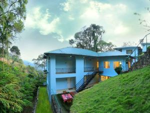 Eagle Mountain Resort Munnar