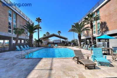 Outdoor Swimming Pool Channelview 211 Photo