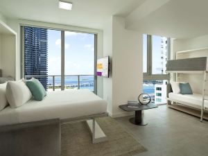 Yotelpad Miami