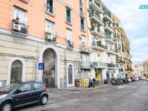 Via Posillipo 335