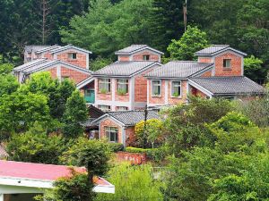 Red Brick Villas