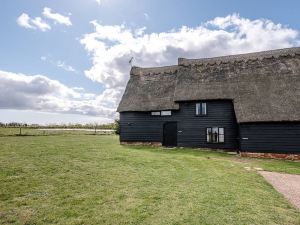 Granary Cottage Valley Farm Barns, Snape