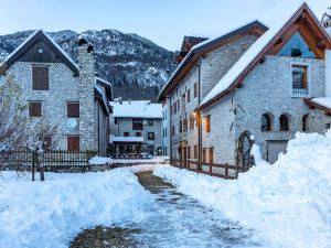 Albergo Diffuso - Cjasa Ustin