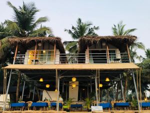 Agonda Beach Chalets