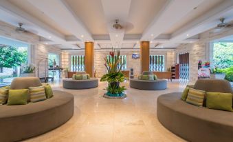 Grand Whiz Hotel Nusa Dua Bali