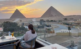 Giza Pyramids View Inn