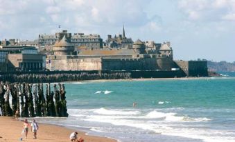 Saint Malo la Coloniale