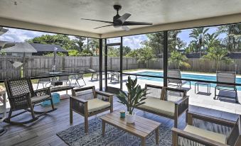 Chic Beach House with Lanai and Private Yard!