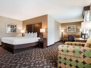 Best Western Plus Oak Mountain Inn