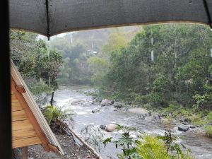 Glamping in Lechuza River