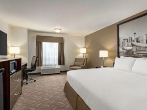 Super 8 by Wyndham Calgary Shawnessy Area