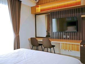 Modern Style Suite at Embarcadero Apartment Bintaro