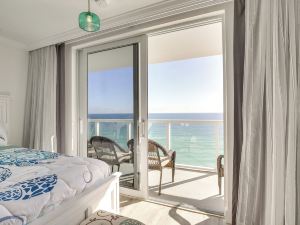 Sunny Isles Beach Retreat w/ Resort Perks!