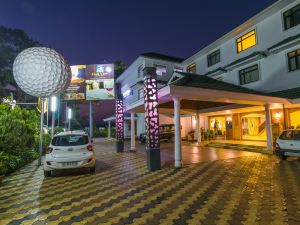 Golf View Hotel & Suites