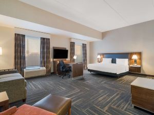 Hampton Inn & Suites Plattsburgh