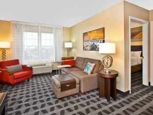 TownePlace Suites Republic Airport Long Island/Farmingdale