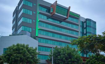 Holiday Inn Guayaquil Airport