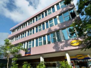 Value Hotel Balestier