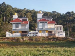 GB Castle Guesthouse - Yelagiri