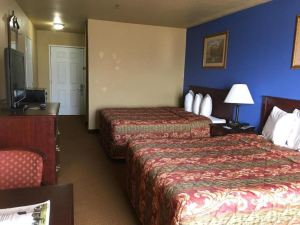 Econo Lodge Inn & Suites