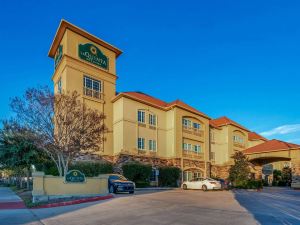 La Quinta Inn & Suites by Wyndham Houston Energy Corridor