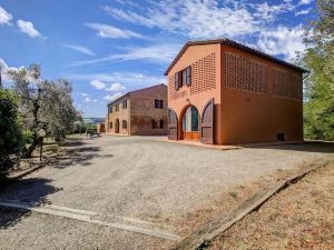 Countryside Holiday Home in Gambassi Terme with Garden