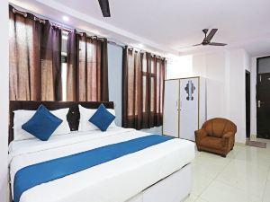 Hotel Raaso Inn Laxmi Nagar by the Arrow