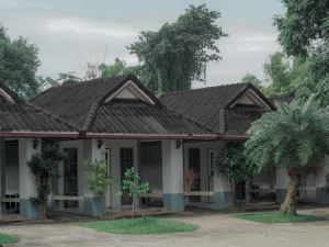 Ruean Prathum Resort