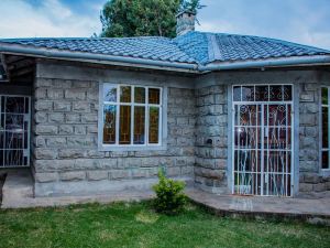 Lovely Spacious 3-Bed All EnSuite House in Nanyuki