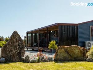 Te Awa Cottages