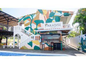 Bird of Paradise Hotel