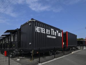 Hotel R9 the Yard Shikokuchuo