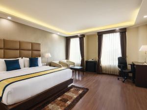 Days Hotel by Wyndham Jalandhar Jyoti Chowk