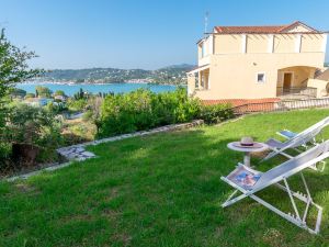 Elite Corfu - Adults Friendly