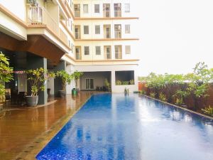 Brand New Furnished Studio Apartment at Tamansari Mahogany