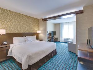 Fairfield Inn & Suites Wichita East