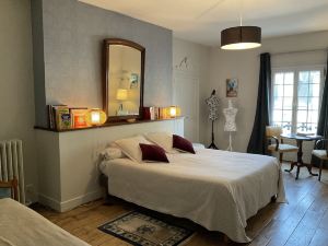 Ainsi de Suites - Chambres & Table d'hôtes - Spa & Massages