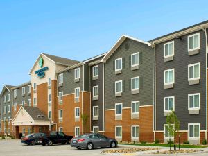 WoodSpring Suites Fargo North Near Ndsu