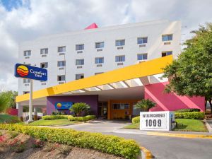 Comfort Inn Monterrey Valle