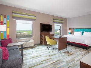 Hampton Inn & Suites Watsonville