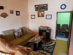 Homestay Bu Suhar