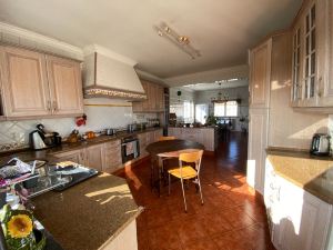 Ocean View Room in a Shared House