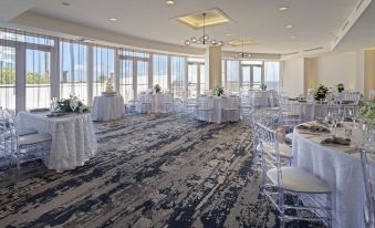 DoubleTree Resort & Spa by Hilton Hotel Ocean Point - North Miami Beach